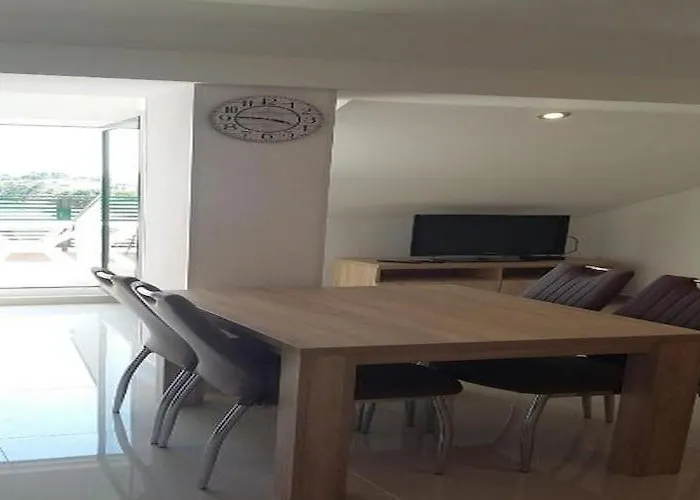 Mlikota - One Bedroom With Balcony Apartment
