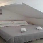 Mlikota - One Bedroom With Balcony