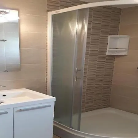 Mlikota - One Bedroom With Balcony *