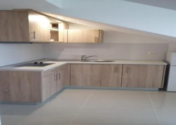 Mlikota - One Bedroom With Balcony Apartman *